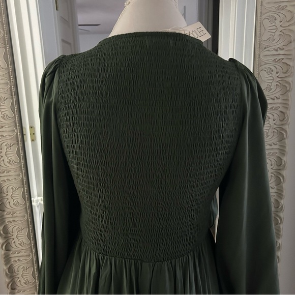 Roolee Forest Green Long Sleeve Dress - Picture 7 of 7